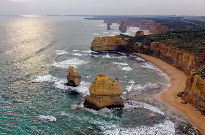 The Twelve Apostles, Victoria (Great Ocean Road), Australia